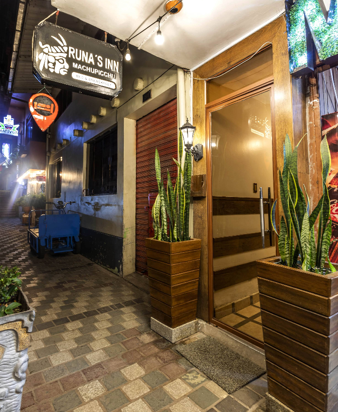 Entrada Runas Inn